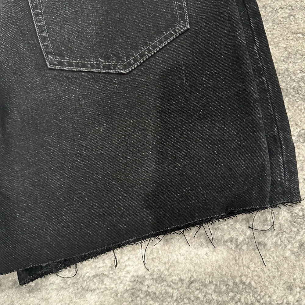 OAK + FORT Black Denim Shorts - Picture 6 of 7